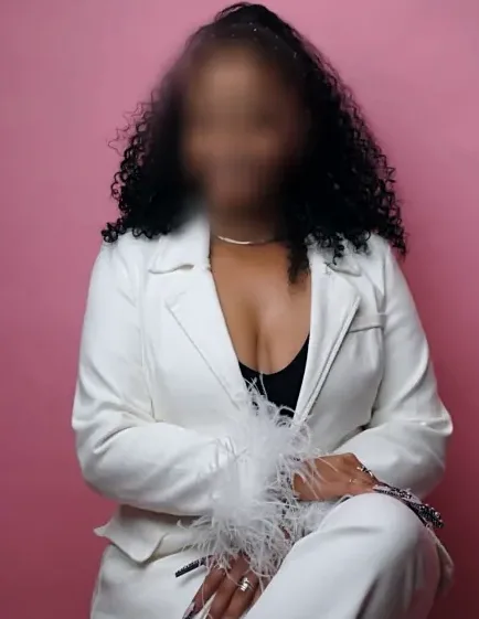 Adriana, 39 años